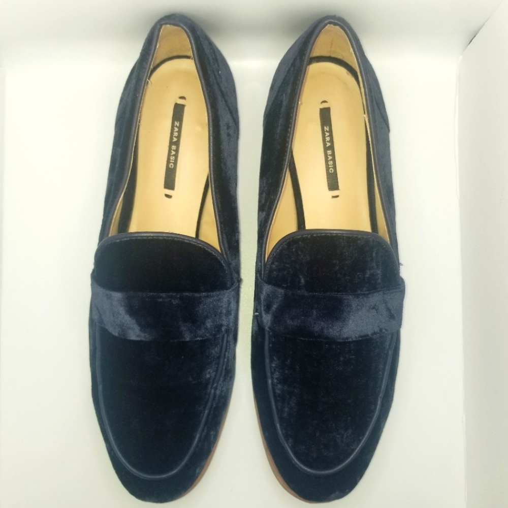 Zara Flats